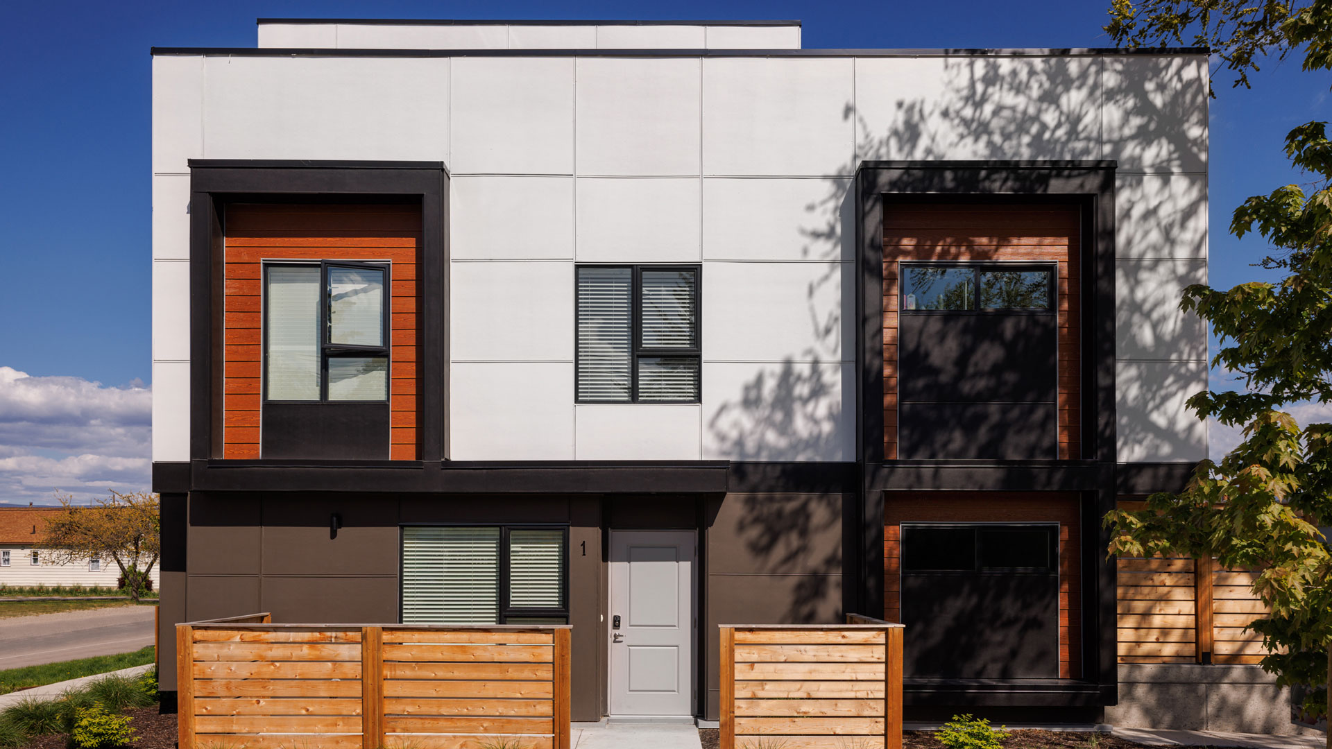 Walkable Low Rise New Town